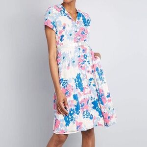 ModCloth Button Down Shirt Dress Pink and Blue Floral Knee Length size Medium